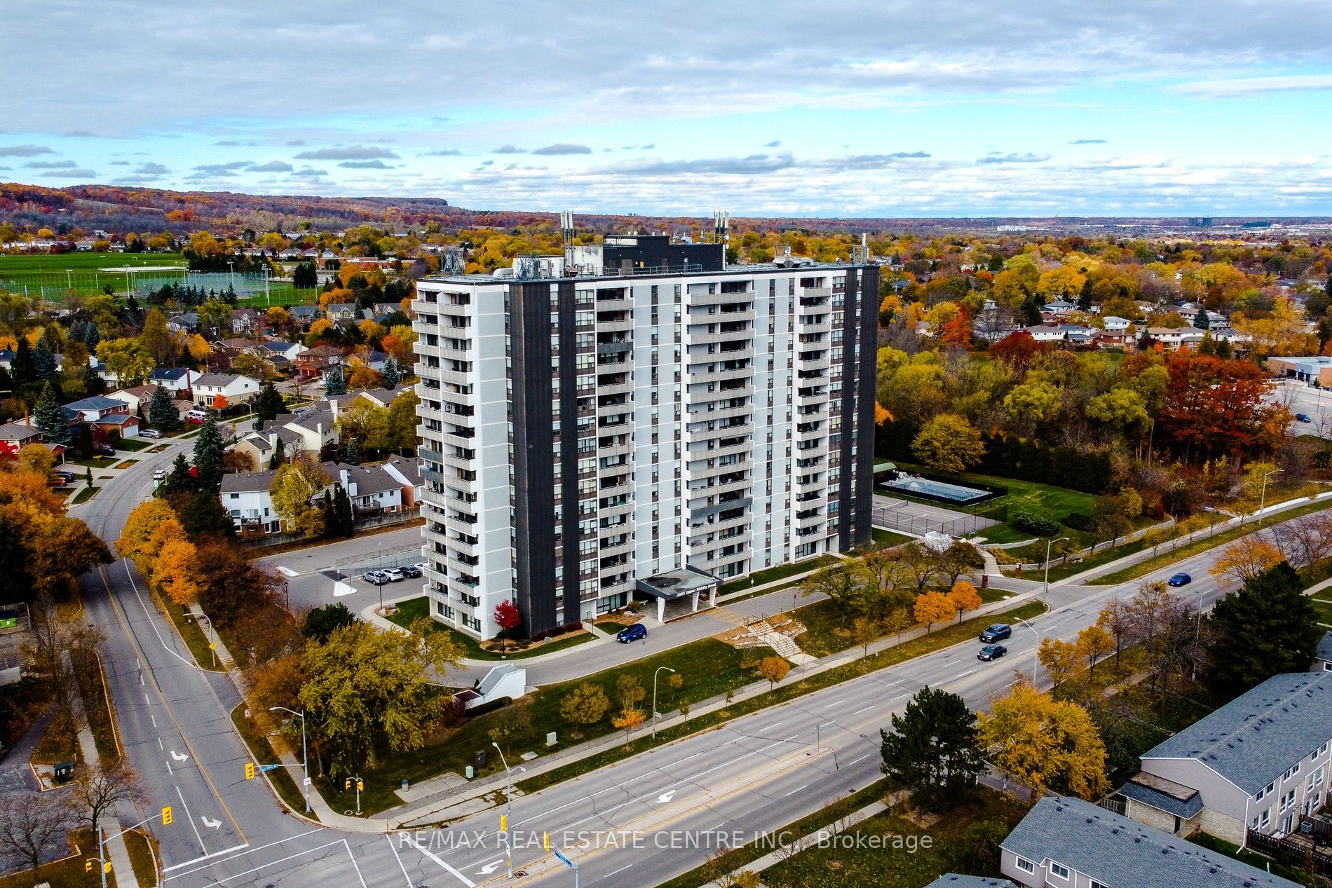 602-2055 Upper Middle Road, Burlington, ON, L7P 3P4
