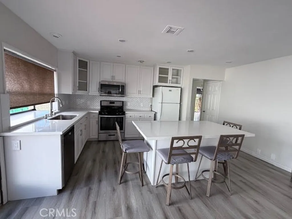 Additional image 5 of 4302 Brookside St, Irvine, CA 92604