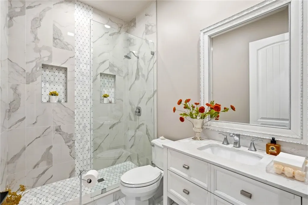 Additional image 35 of 6450 Teesdale Avenue, North Hollywood, CA 91606