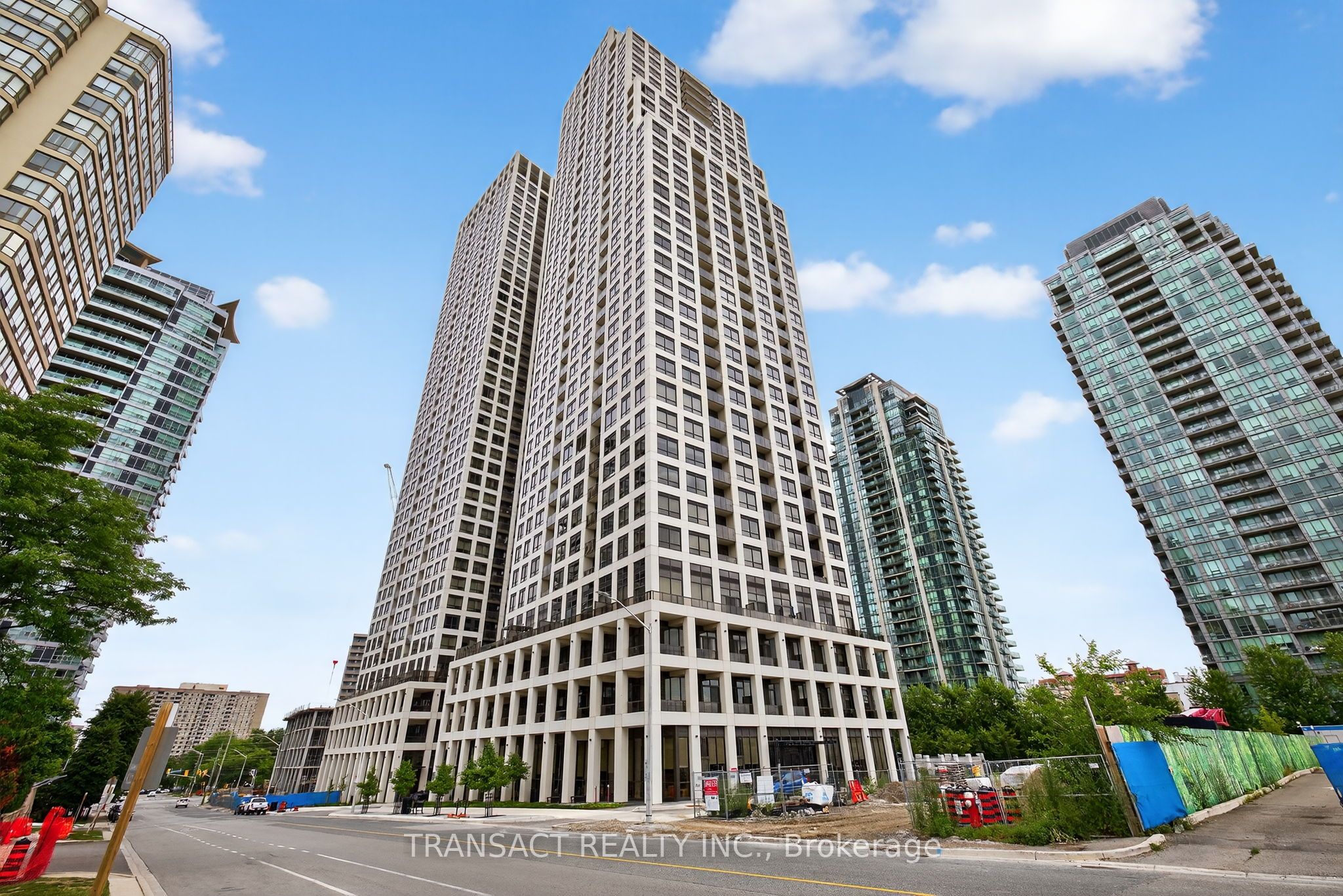 1706-36 Elm Drive W, Mississauga, ON, L5B 0N3