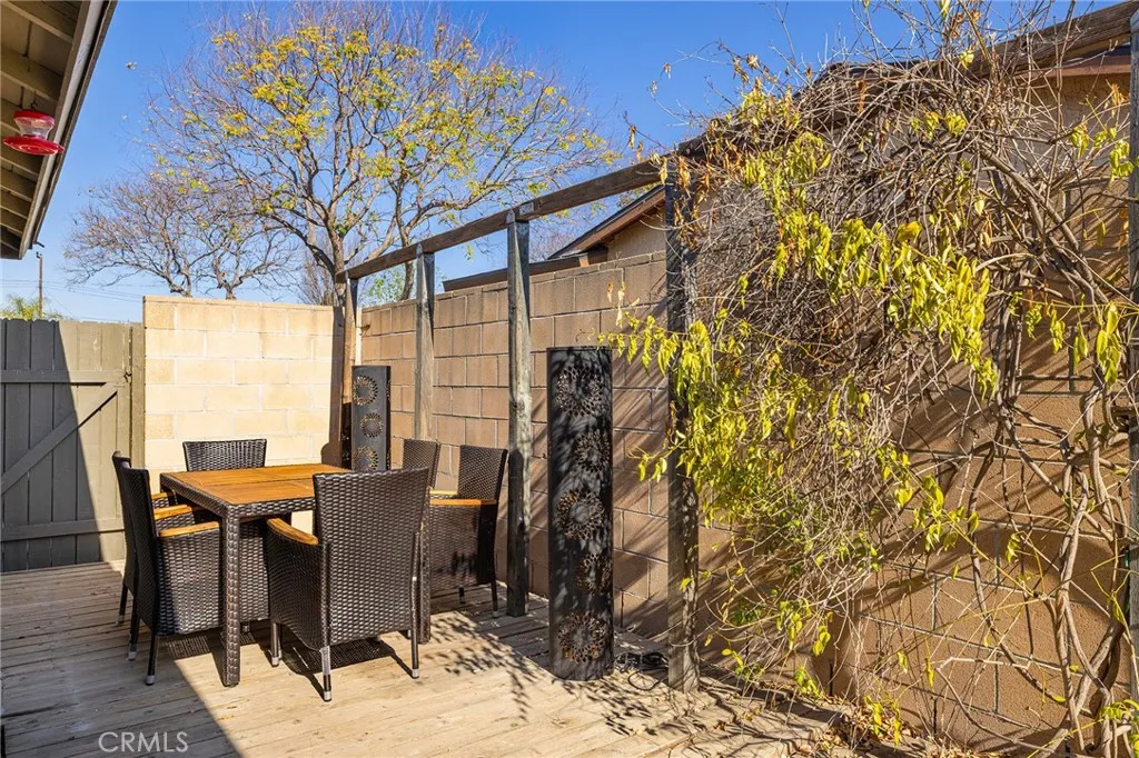 2206 Stinson Street, Simi Valley, CA 93065