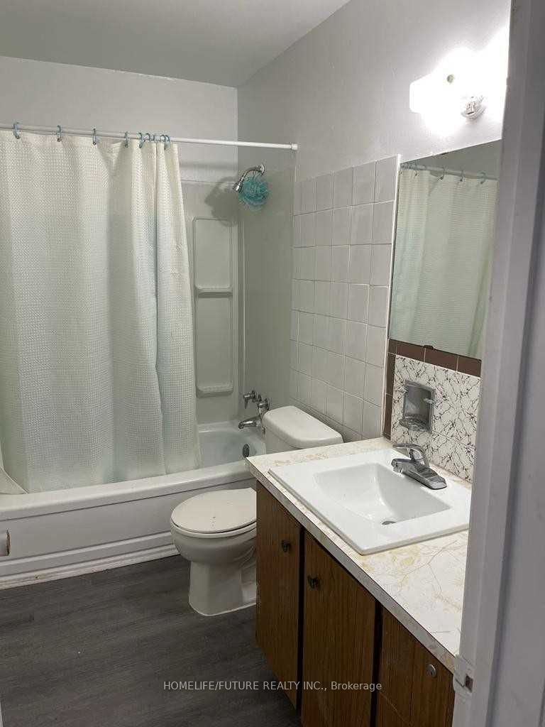 9-1122 Upper Wellington Street, Hamilton, ON, L9A 3S6