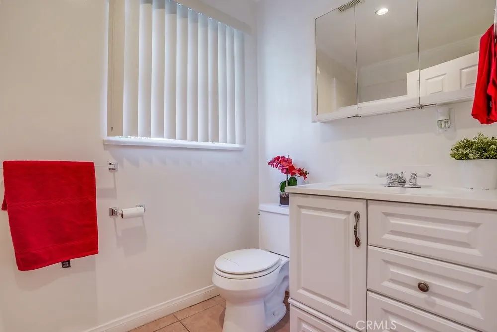 Additional image 86 of 2504 Piedmont Avenue, Montrose, CA 91020