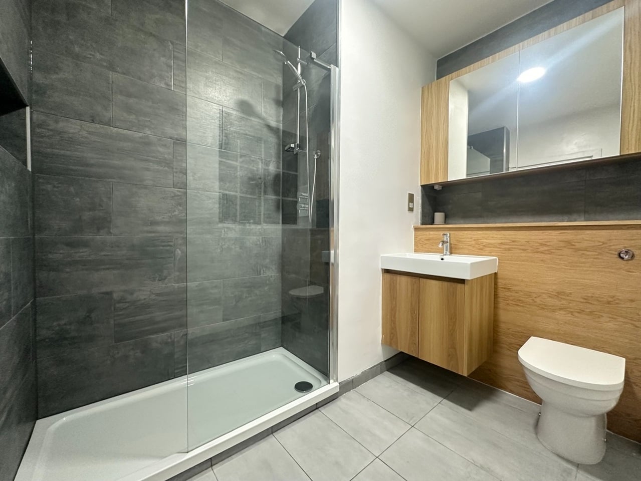 Additional image 11 of 2 Bed Flat, Brompton Road, SW3, N1 7GU