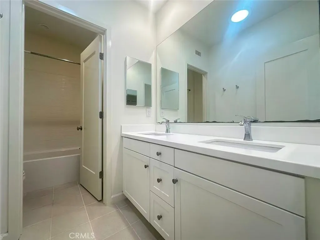 Additional image 10 of 182 Augustine, Irvine, CA 92618