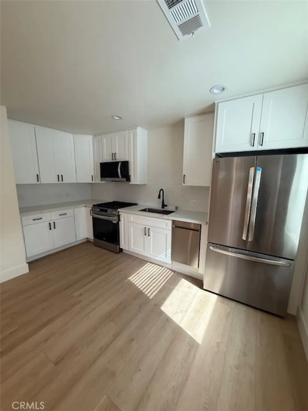 Additional image 12 of 5943 E Adderley Dr Unit B, Long Beach, CA 90808