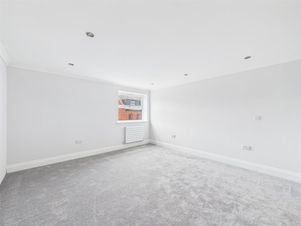 Additional image 23 of 2 bed flat for saleVictoria Road, Wallasey CH45