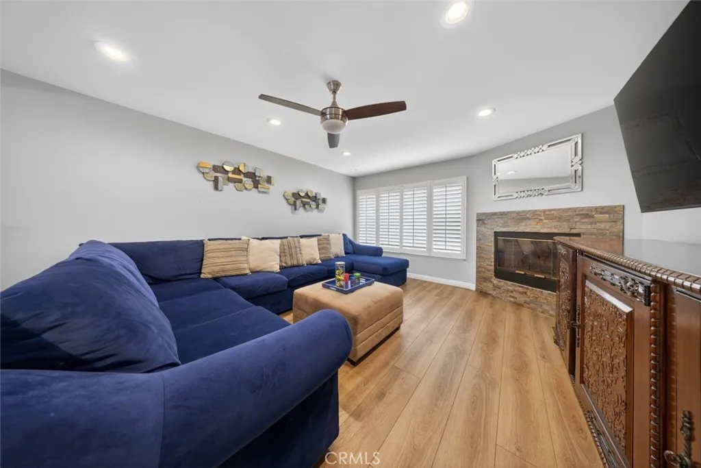 Additional image 38 of 25047 Avenida Balita, Valencia, CA 91355