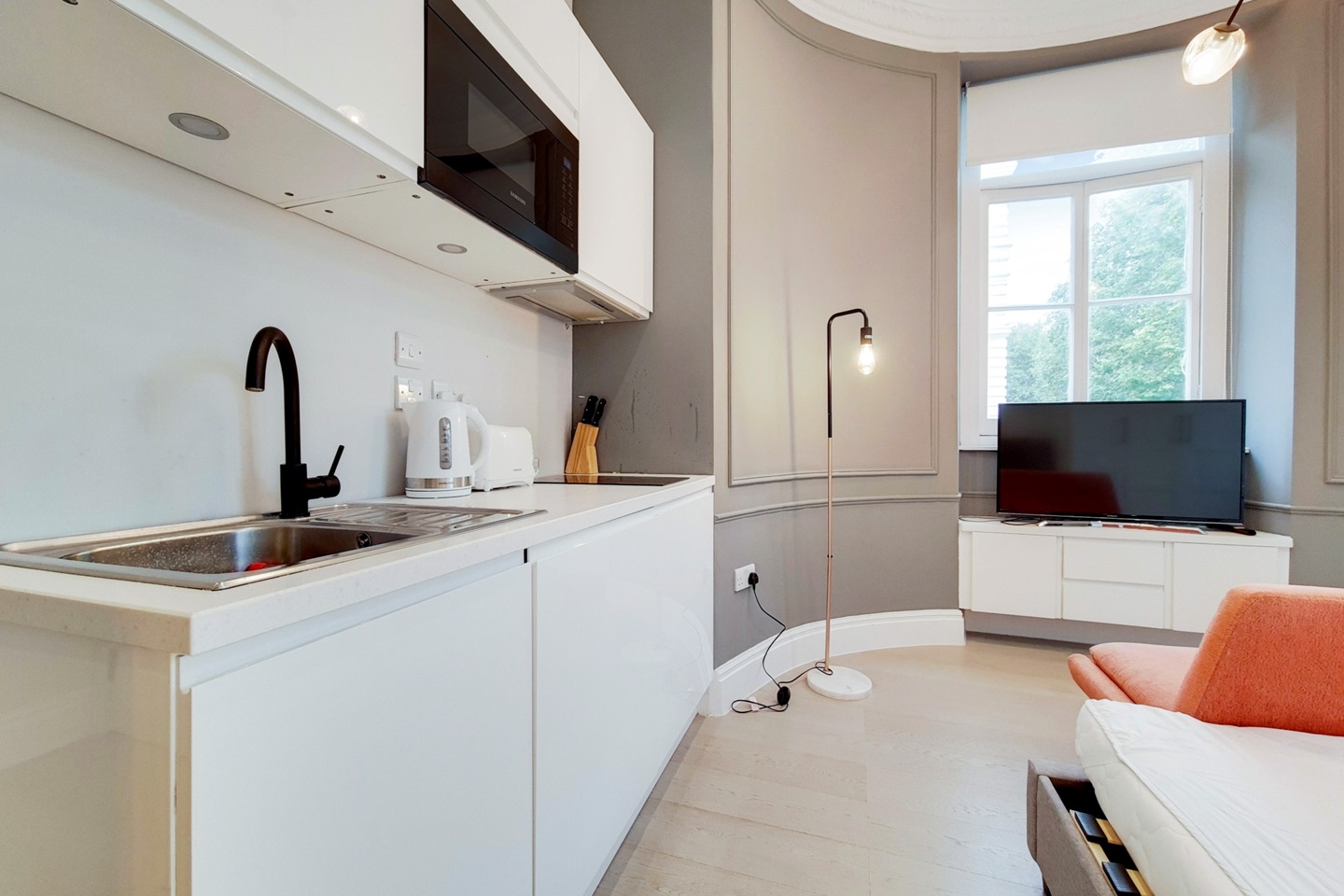 Additional image 2 of Studio Flat, Westbourne Terrace, W2, N1 7GU