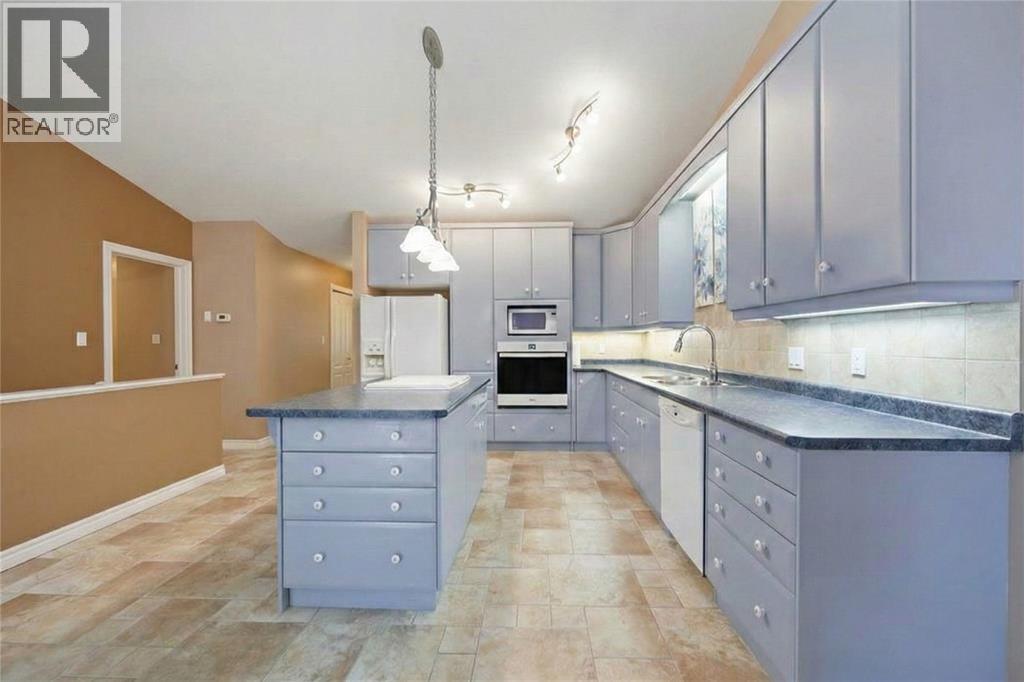Additional image 4 of 207 Cassandra Boulevard, Sarnia, ON, N7S0A3