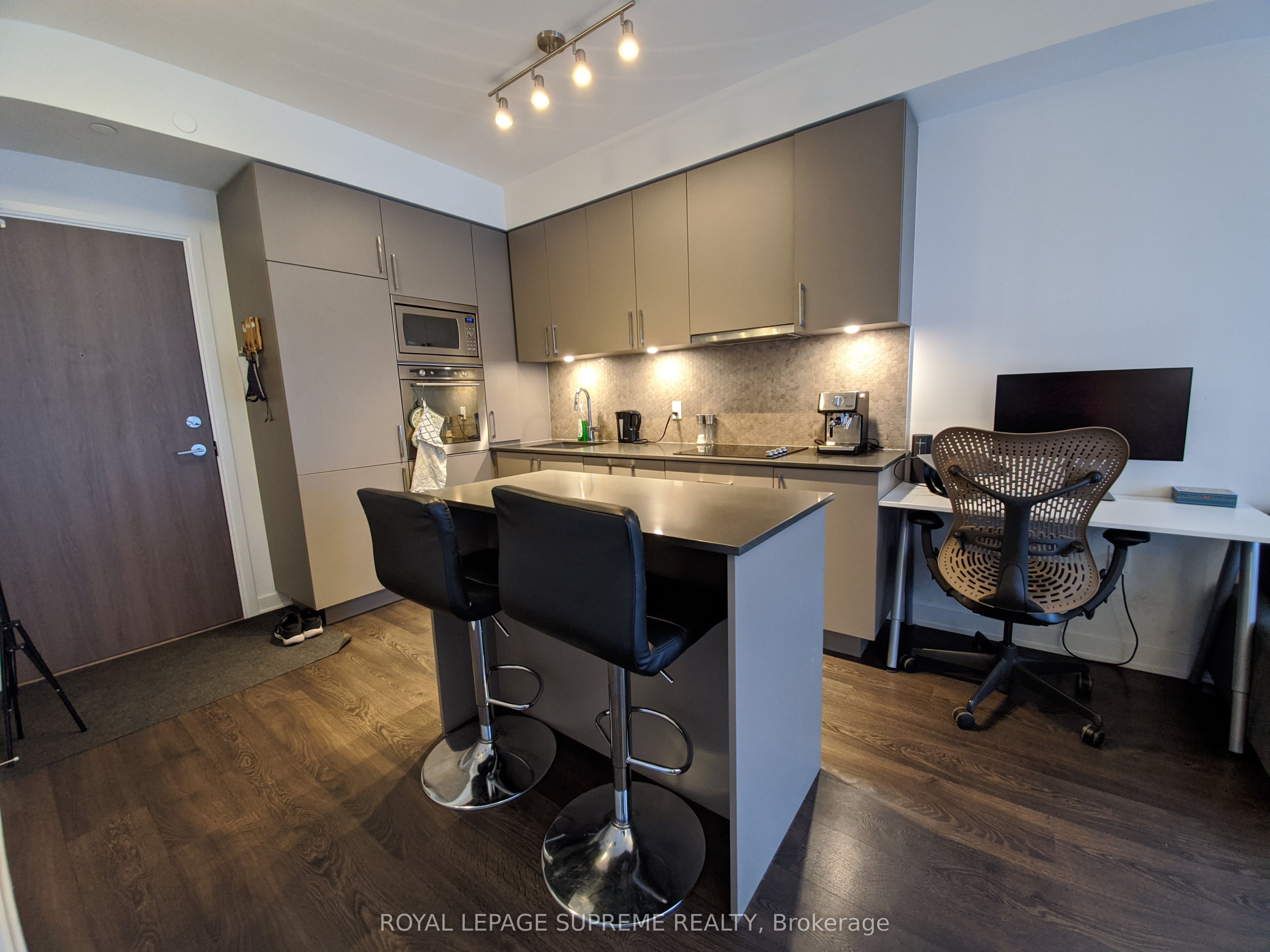 Additional image 6 of 1023E-576 Front Street, Toronto, ON, M5V 0P8