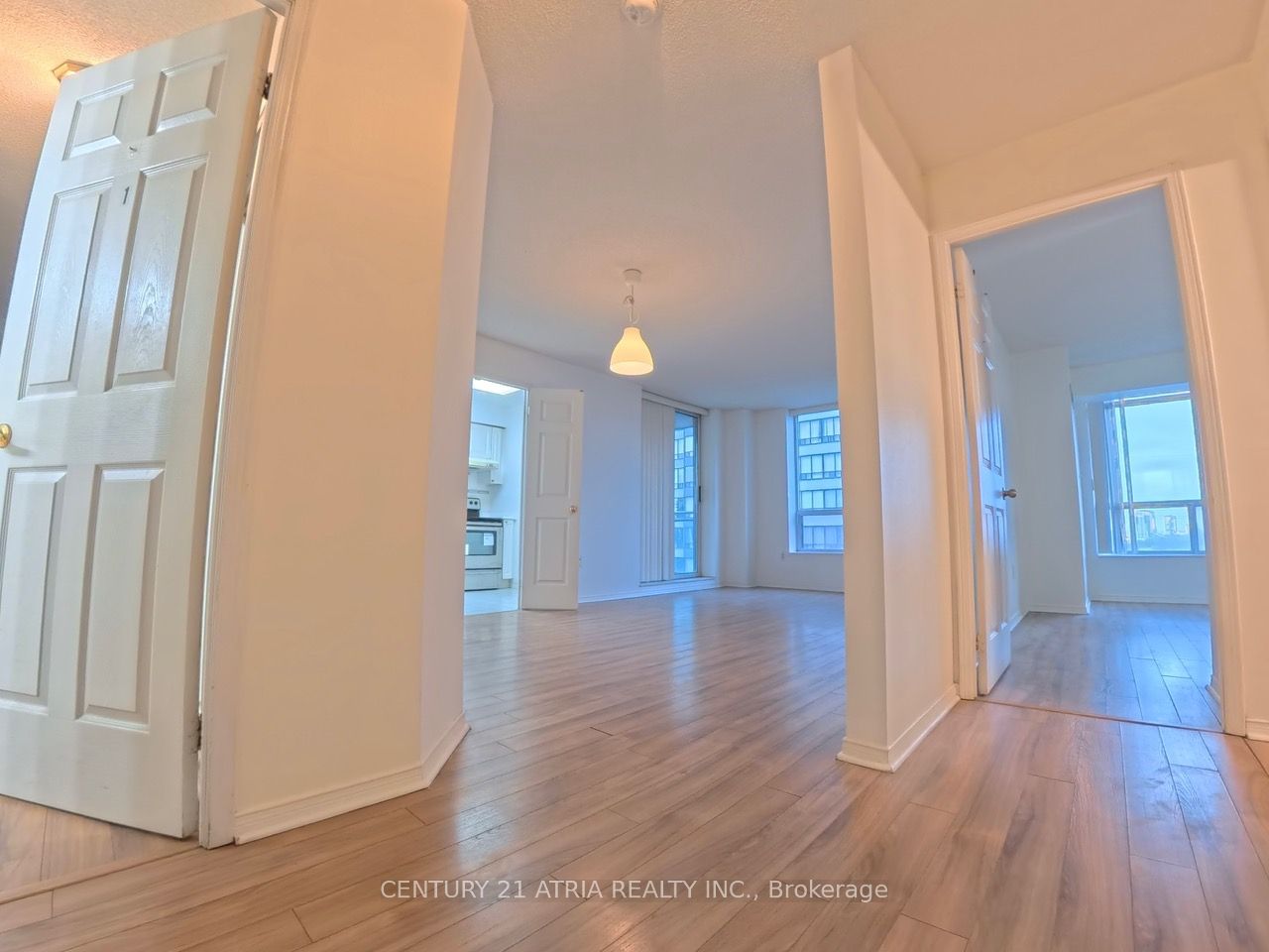 Additional image 2 of 1008-8 Pemberton Avenue, Toronto, ON, M2M 4K8