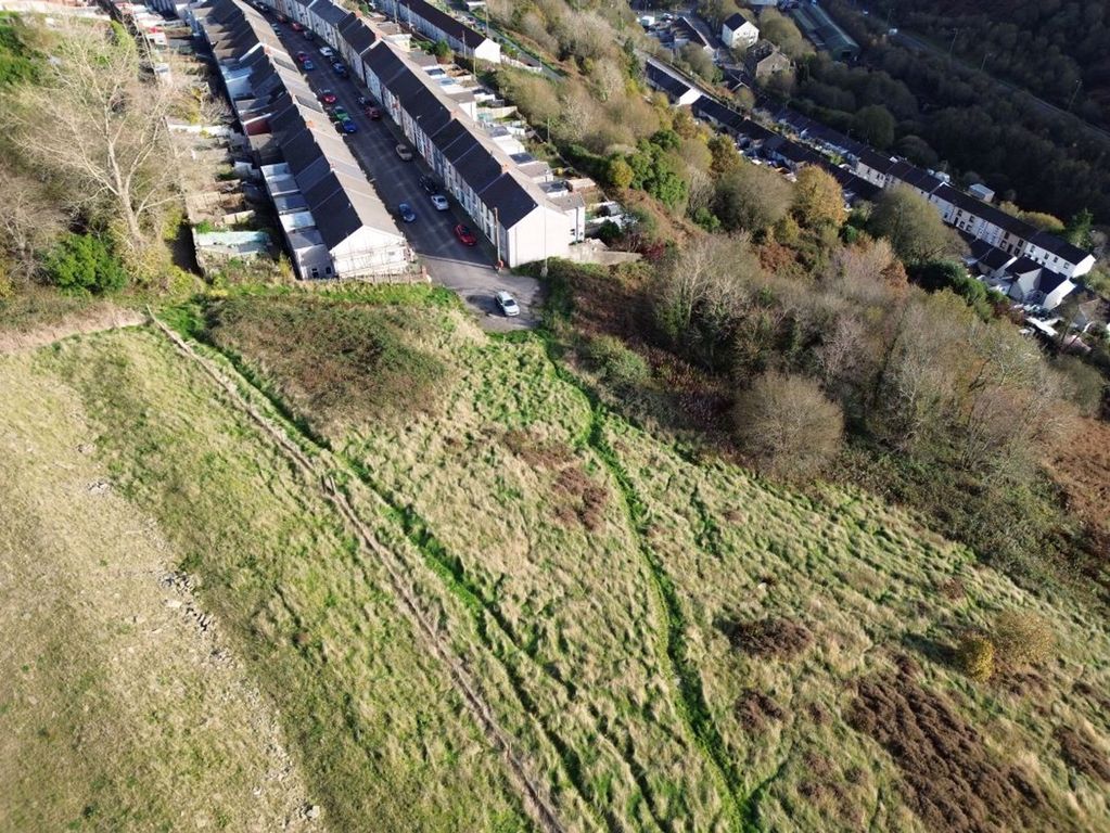Land for salePleasant View, Wattstown CF39 photo 3