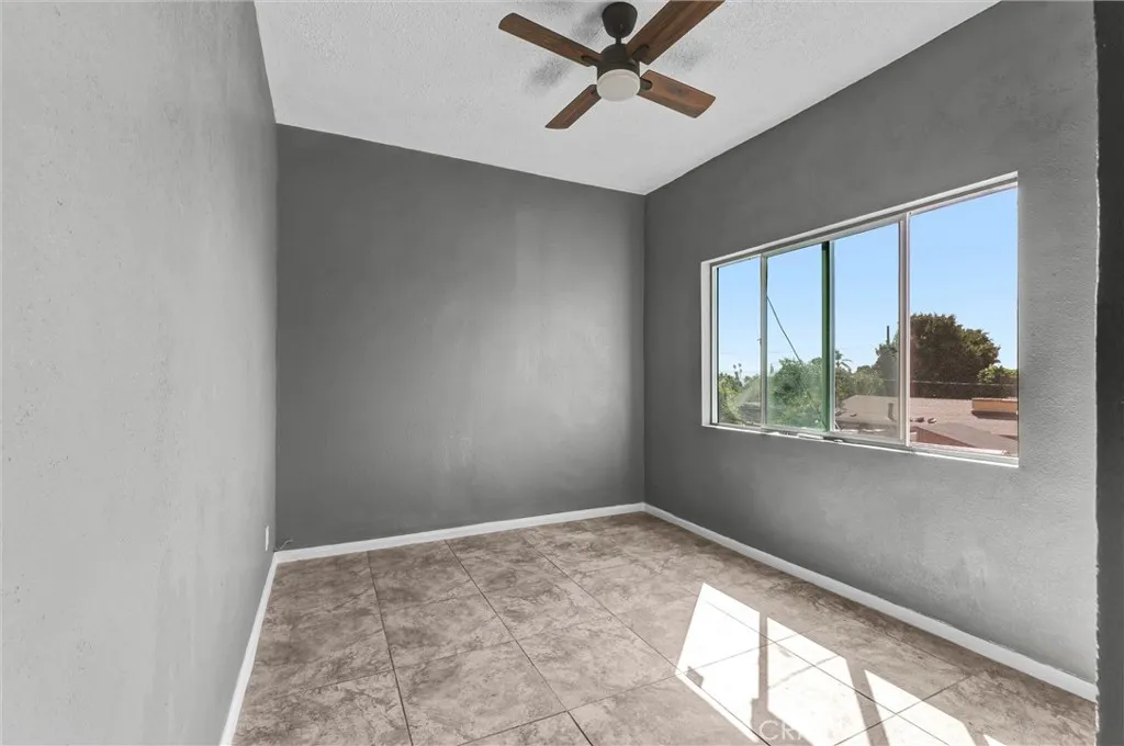 Additional image 37 of 924 S Sunol Unit 1/2, Los Angeles, CA 90023