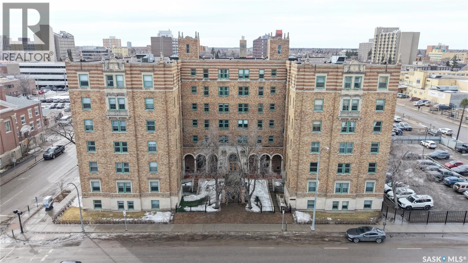 400-2305 Victoria Avenue, Regina, SK, S4P0S7