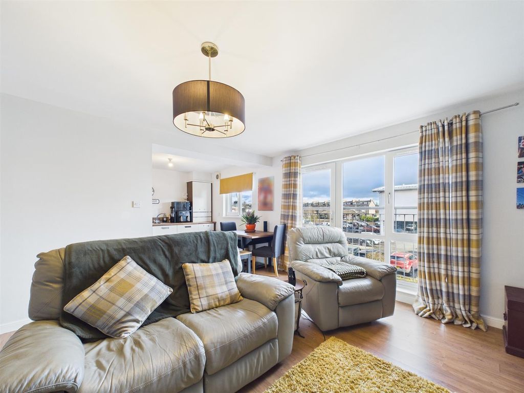2 bed flat for sale108 Monart Road, Perth PH1 photo 5