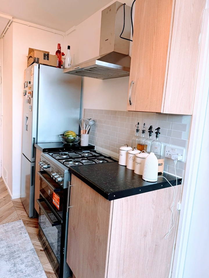Additional image 4 of Room in a Shared Flat, Coverley Point, SE11, N1 7GU