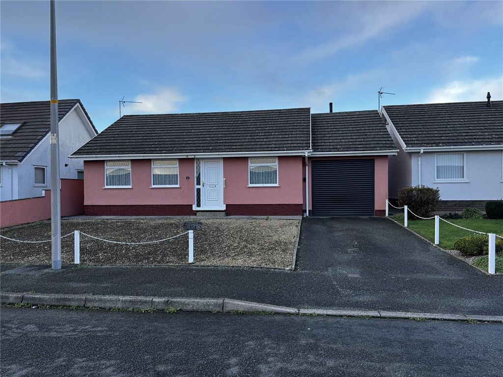 Additional image 2 of 2 bed bungalow for saleDevonshire Road, Pembroke Dock, Pembrokeshire SA72