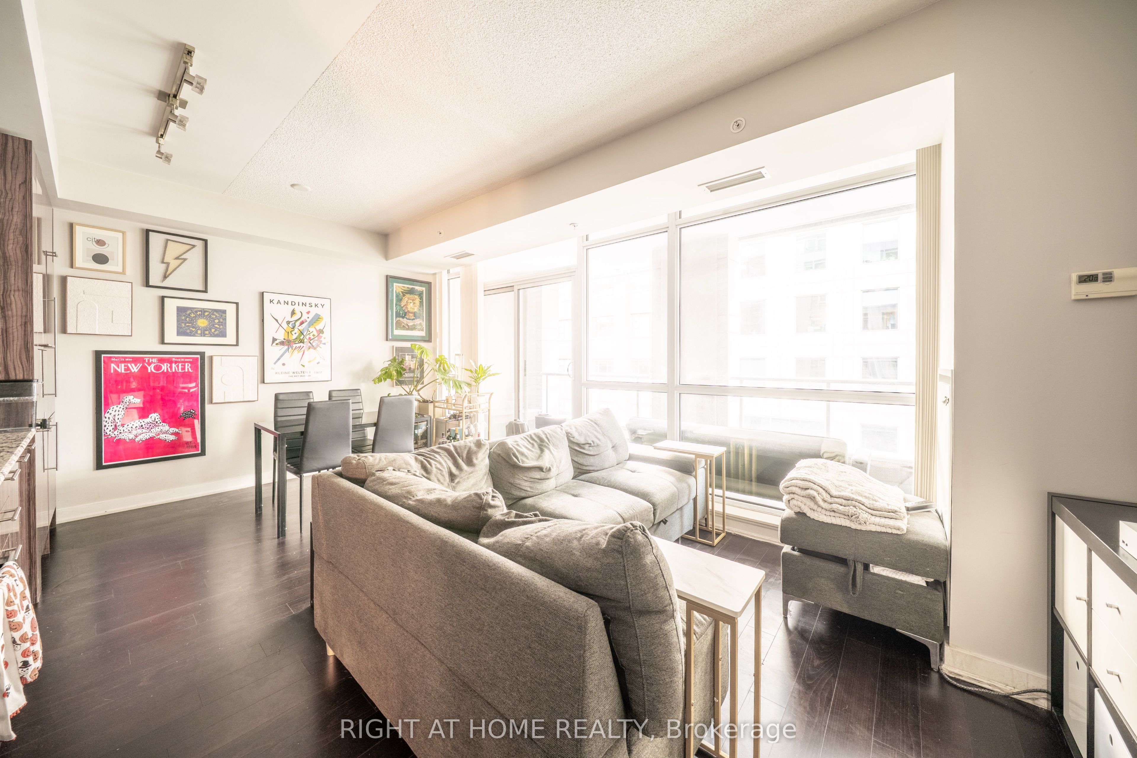 418-199 Richmond Street W, Toronto, ON, M5V 0H4