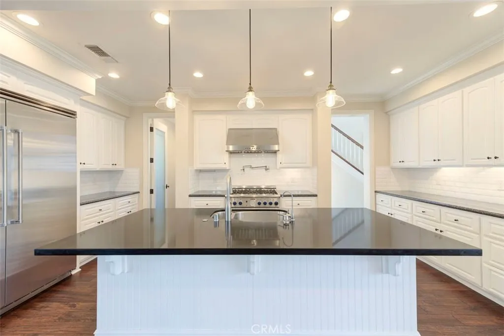 Additional image 64 of 320 Flower St, Costa Mesa, CA 92627