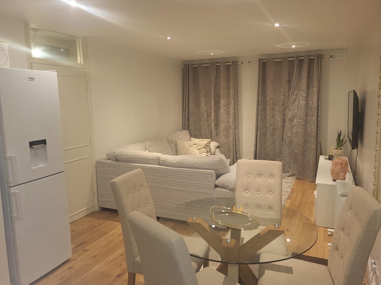 Additional image 4 of Room in a Shared House, Robin Court, SE16, N1 7GU