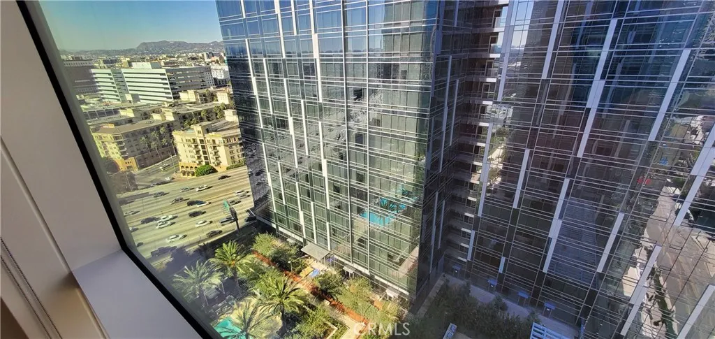 Additional image 9 of 877 Francisco Street Unit 2403, Los Angeles, CA 90017