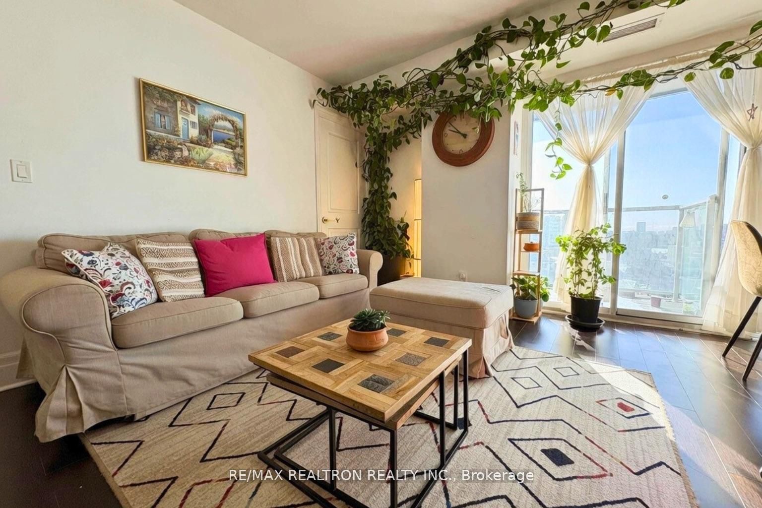 Additional image 3 of 1009 - 275 Yorkland Road