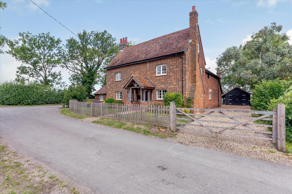 West End Lane, Essendon, Hatfield, Hertfordshire AL9