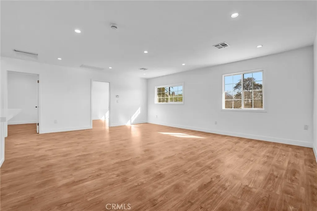 Additional image 9 of 617 W 214th Unit 1/2, Carson, CA 90745