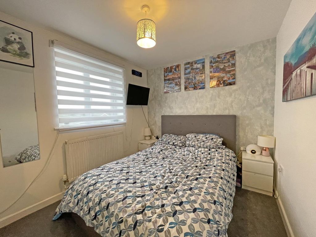 Additional image 10 of 3 bed semi-detached house for saleYealmpstone Close, Plympton, Plymouth PL7