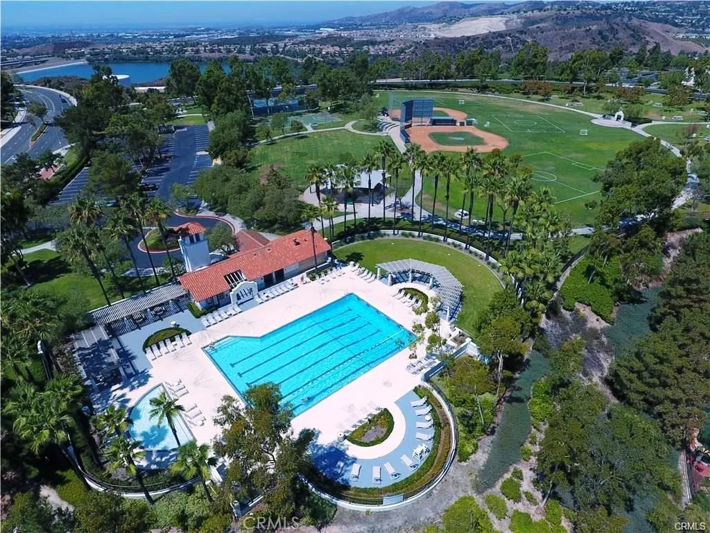 89 Via Cresta, Rancho Santa Margarita, CA 92688