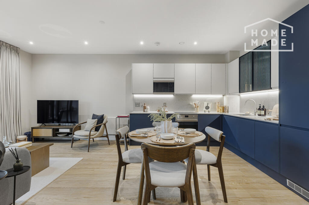 Enclave, Birmingham City, B5