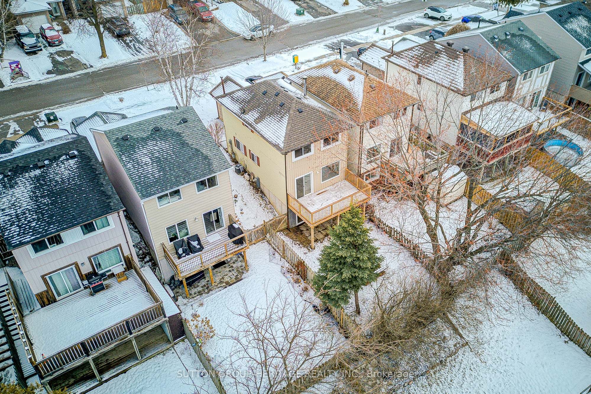 Additional image 5 of 639 Down Crescent, Oshawa, ON, L1H 7X9
