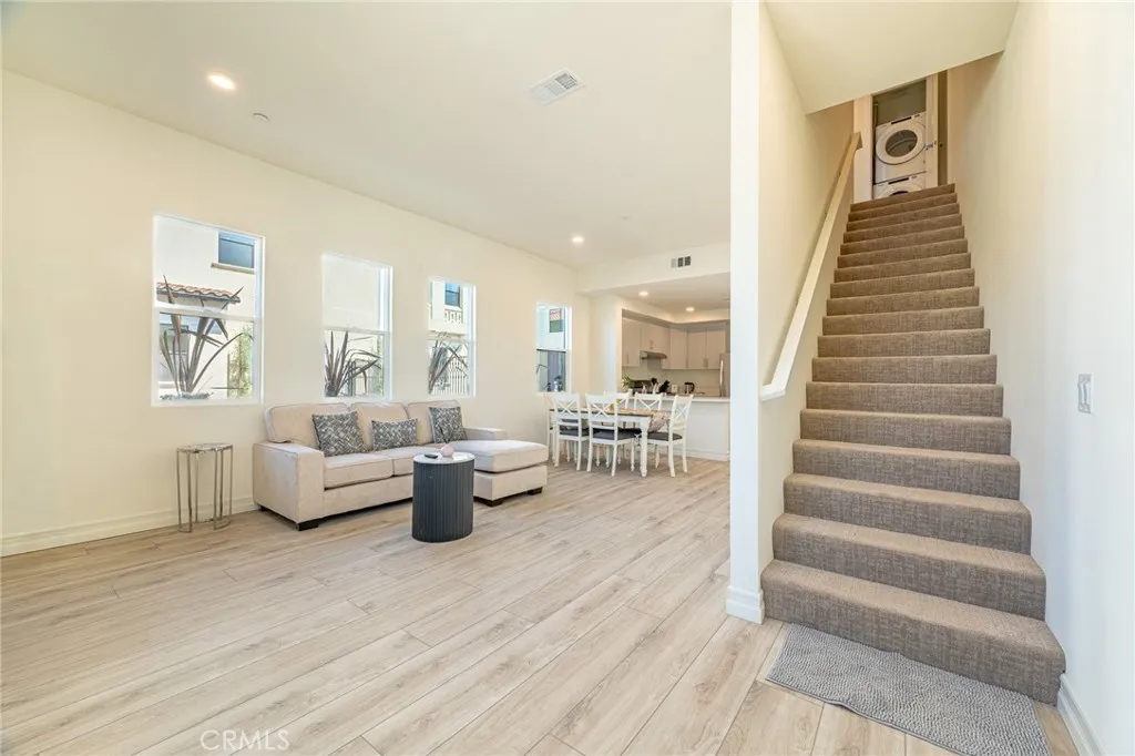 Additional image 7 of 160 N New Ave Unit 8, Monterey Park, CA 91755