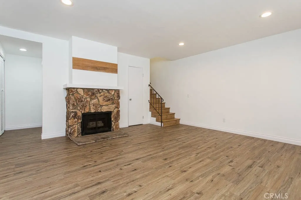 Additional image 14 of 527 Spring Road Unit 19, Moorpark, CA 93021