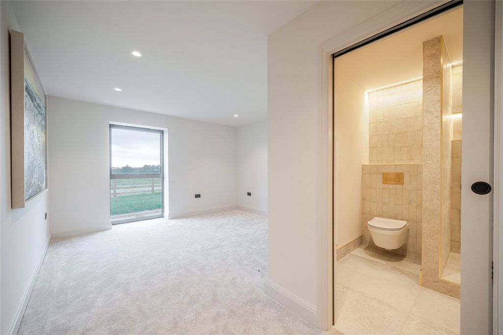 Additional image 27 of 6 bed barn conversion for saleThe Hay Barn, Haggs Road, Follifoot, Harrogate HG3
