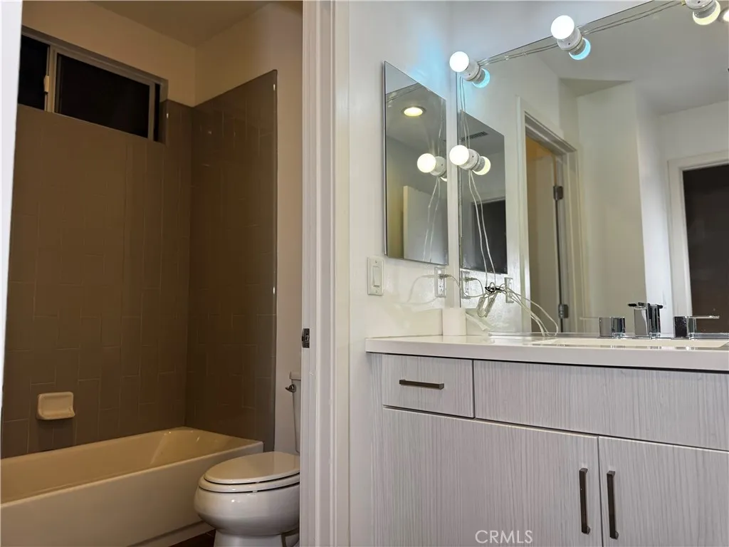 Additional image 34 of 2205 Tom Mix, Los Angeles, CA 90026