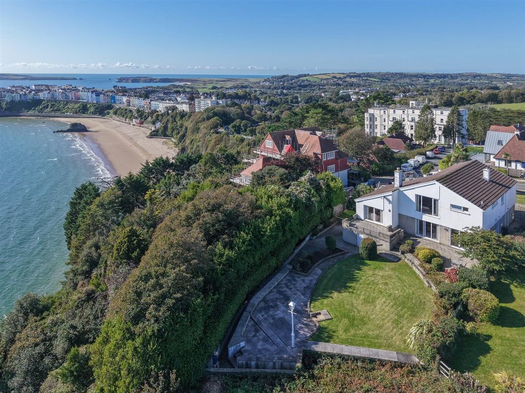 5 bed property for saleNorth Cliffe, Tenby SA70
