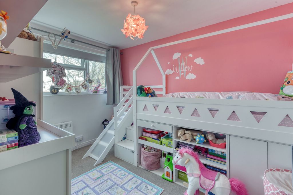 Additional image 13 of 2 bed flat for sale104 Marett Court, St Helier JE2