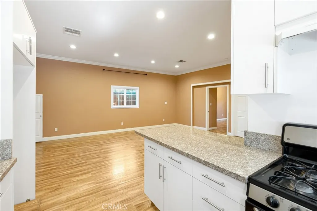 Additional image 10 of 15549 Ludlow Unit A, Mission Hills (San Fernando), CA 91345