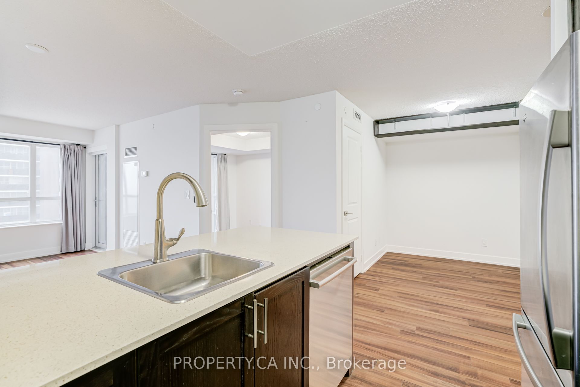 Additional image 4 of 1109-6 Eva Road, Toronto, ON, M9C 4Z5