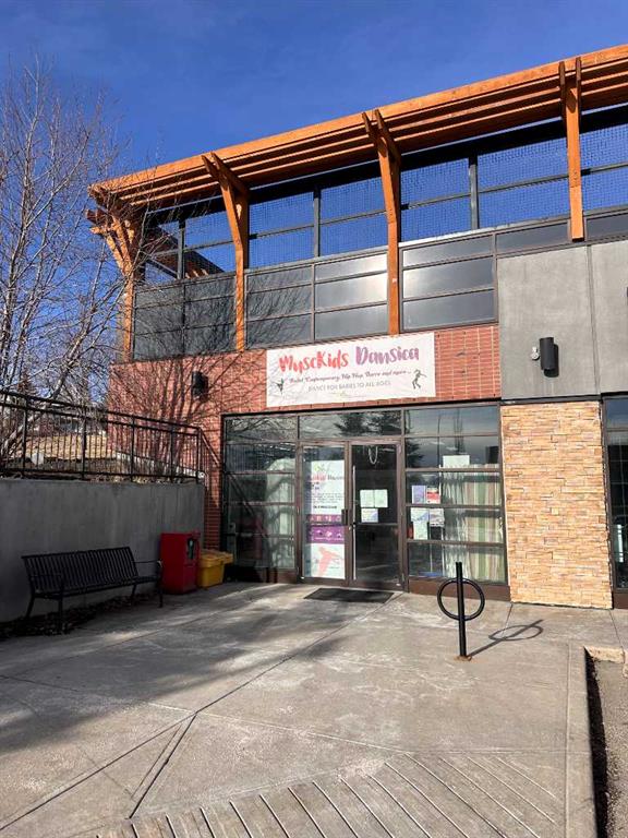 208-500 Royal Oak D Drive NW, Calgary, AB, T3G5T5