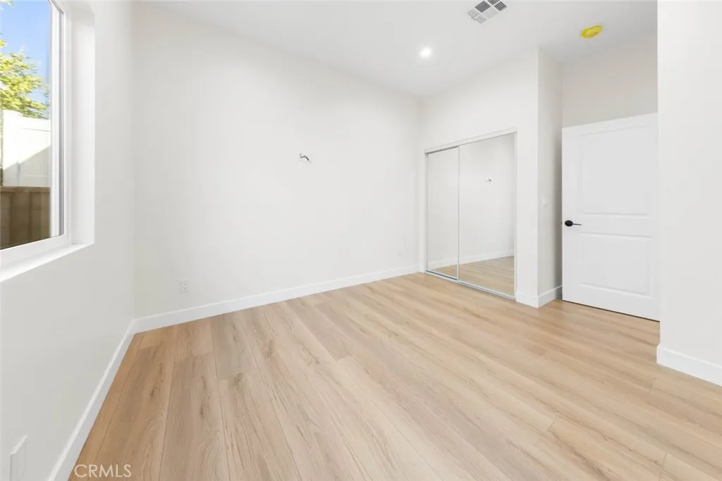 Additional image 12 of 14729 Leadwell St, Van Nuys, CA 91405