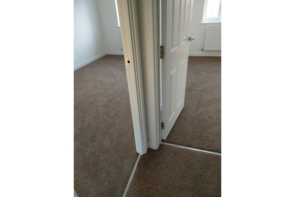 Additional image 14 of Studio for saleWaterfield Close, Peterborough PE3