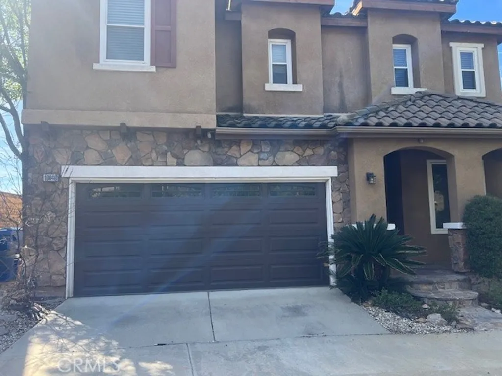 Additional image 2 of 10040 Meritage Court, Sun Valley, CA 91352