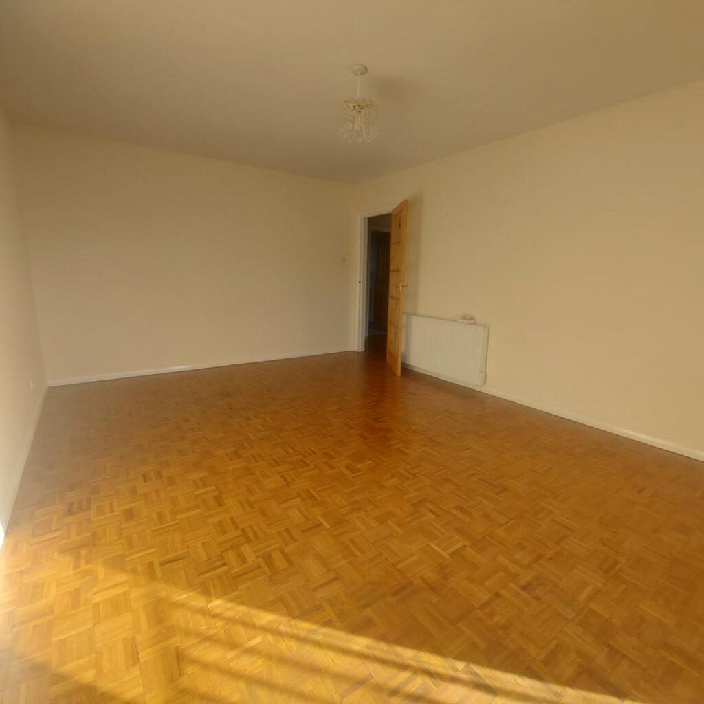 Additional image 8 of Milton Road, Harpenden