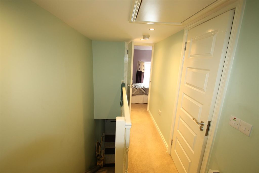 Additional image 21 of 4 bed terraced house for sale22, 24, 26, 28 And 28A Dromore Street, Ballynahich BT24