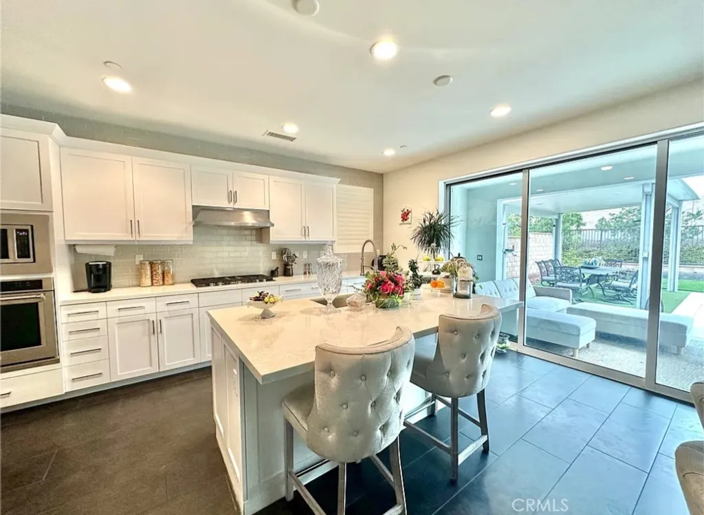 Additional image 6 of 273 Barnes Rd, Tustin, CA 92782