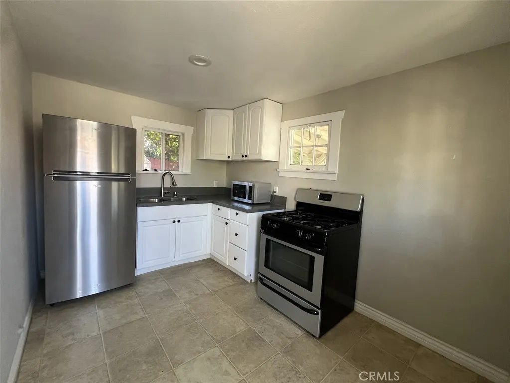 Additional image 9 of 128 N Ivy Ave, Monrovia, CA 91016