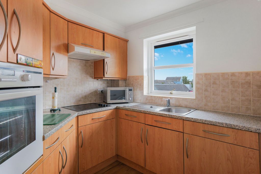 Additional image 3 of 2 bed flat for sale35 Bowmans View, Dalkeith EH22
